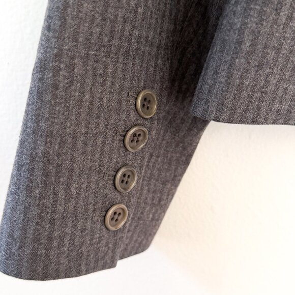 theory // gray wool striped blazer + trouser set (blazer 0 / trousers 2) - Picture 8 of 16